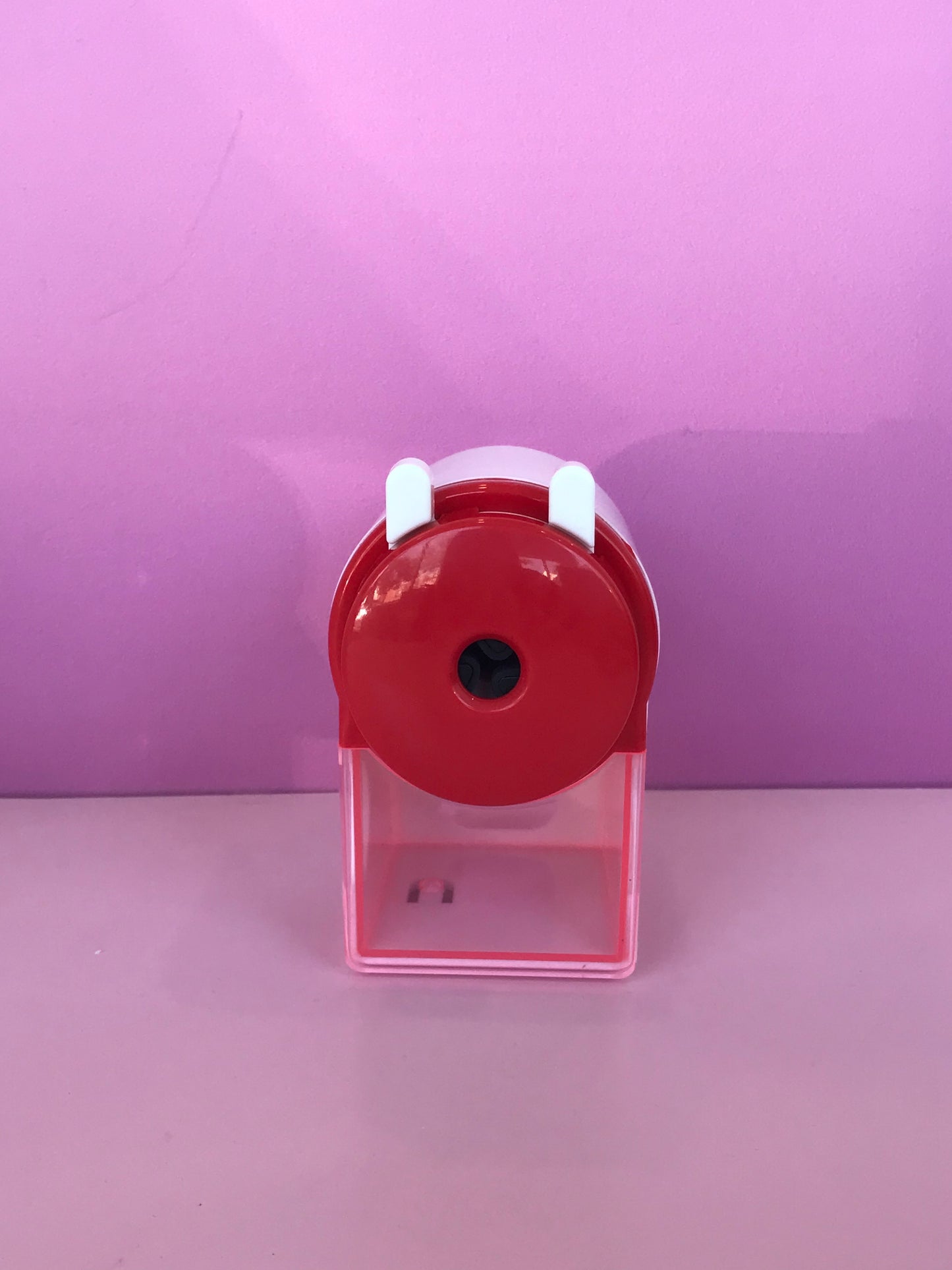 HELLO KITTY PENCIL SHARPENER RED