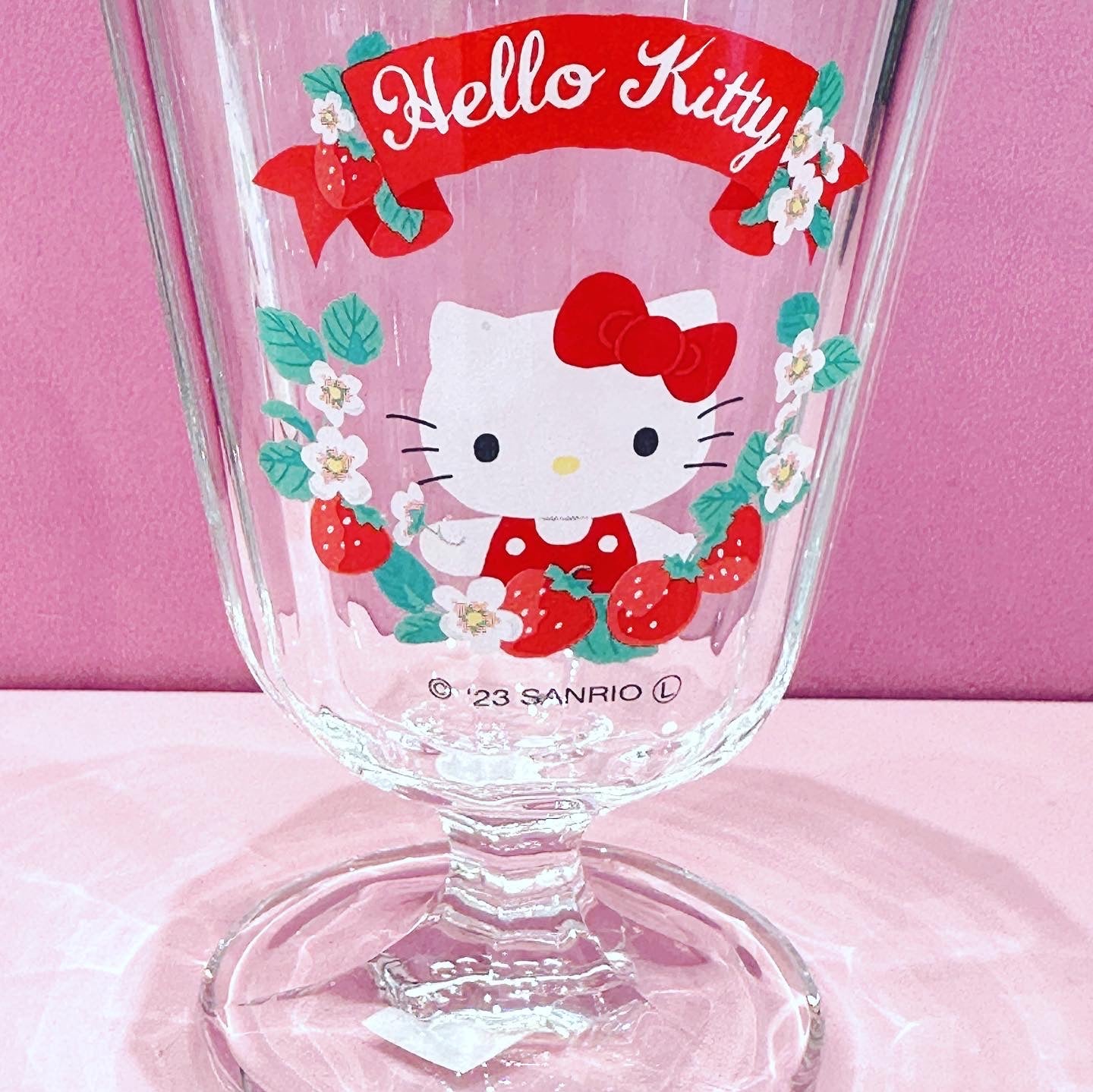 HELLO KITTY STEMWARE GLASS