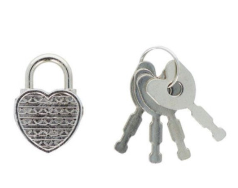 SANRIO ORIGINAL MY MELODY & MY SWEET PIANO Y2K BALLET CORE RING NOTEBOOK WITH HEART PADLOCK