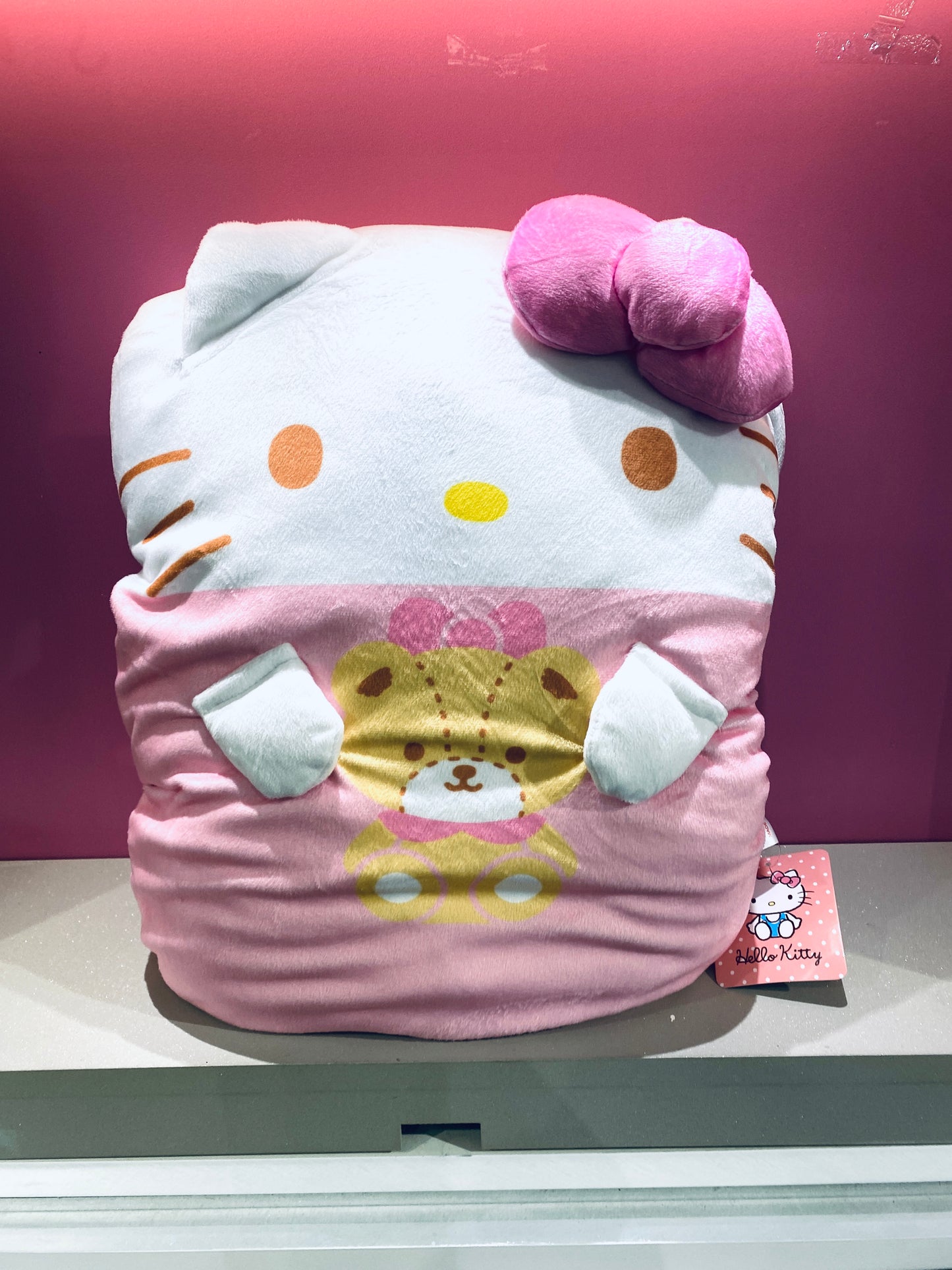 HELLO KITTY CUSHION AND HAND WARMER