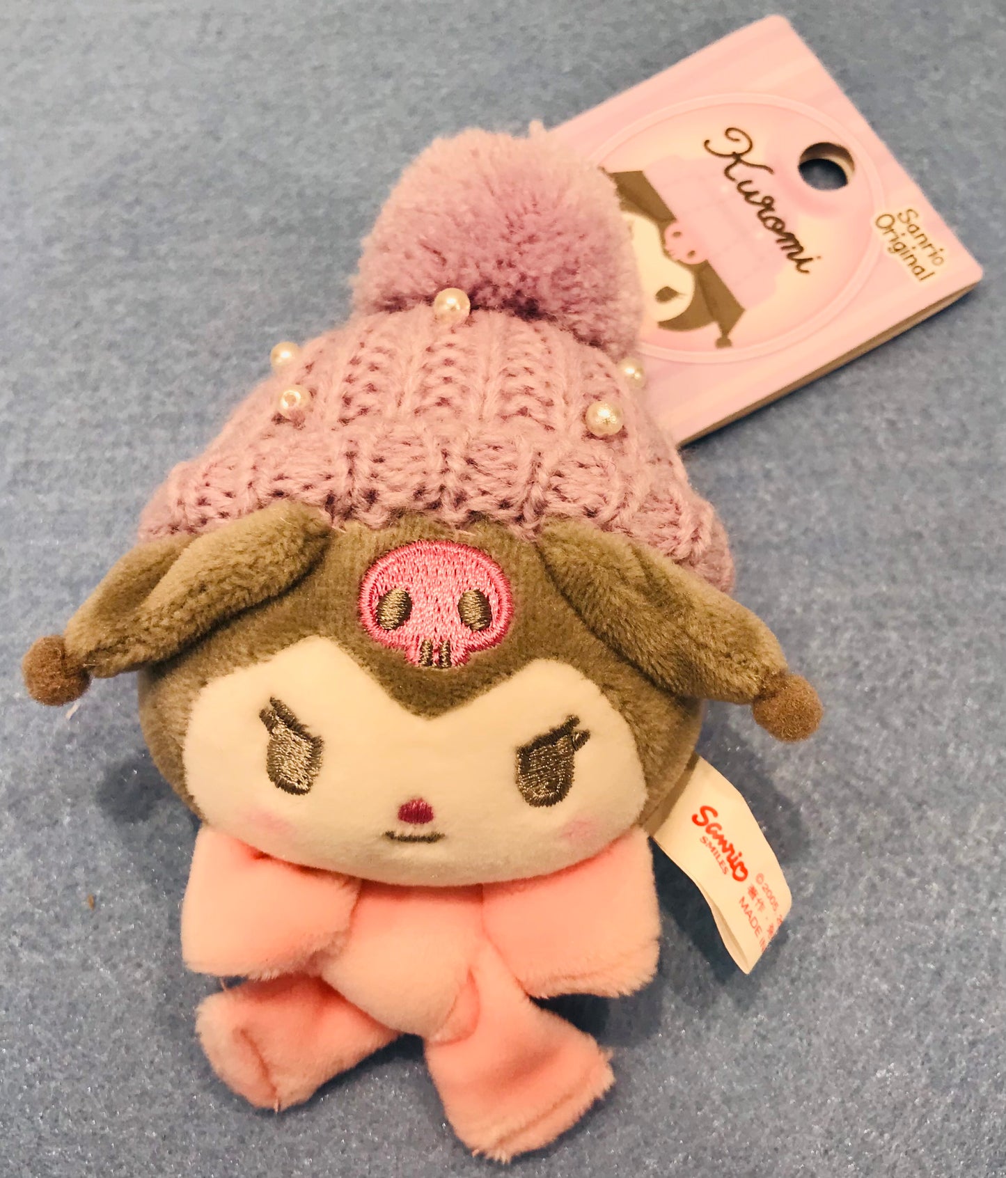 KUROMI CHARM KNIT HAT KEYCHIAN