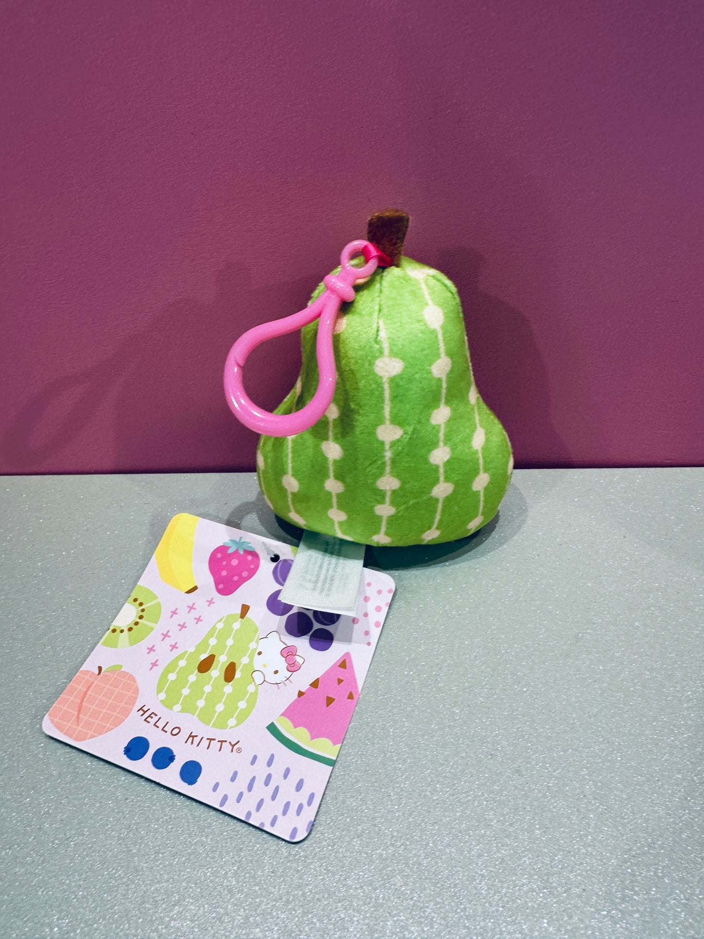 HELLO KITTY MASCOT CLIP-ON PEAR