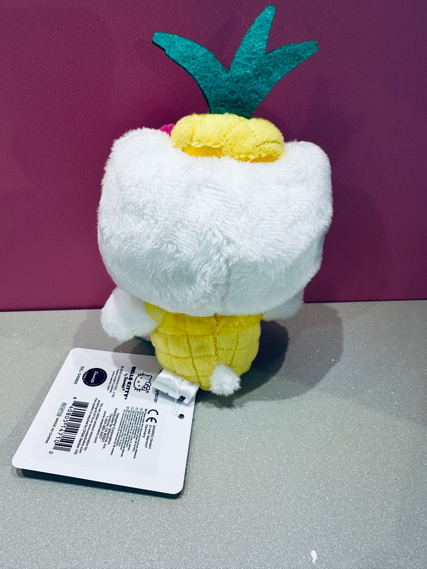 HELLO KITTY BEAN DOLL PINEAPPLE