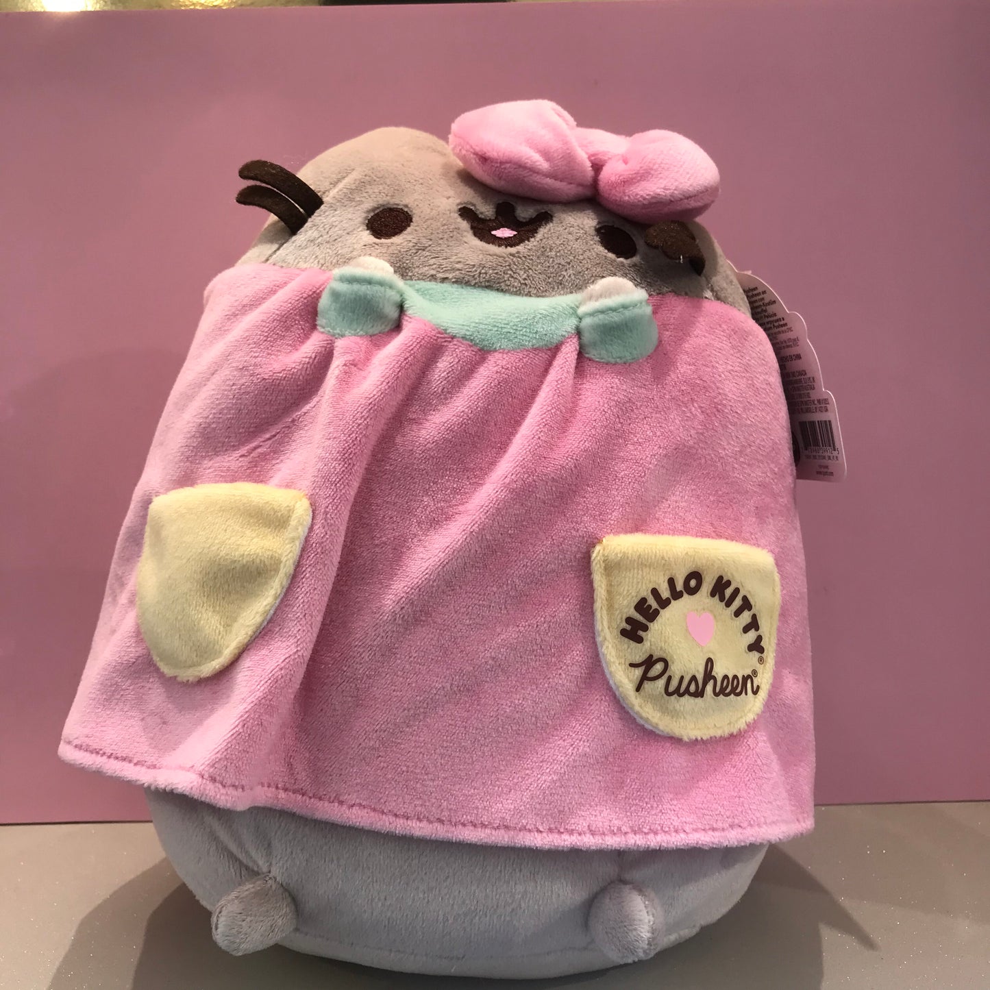 HELLO KITTY X PUSHEEN PLUSH