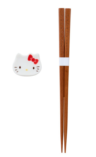 SANRIO ORIGINAL HELLO KITTY WOODEN CHOPSTICKS & CHOPSTICK REST SET