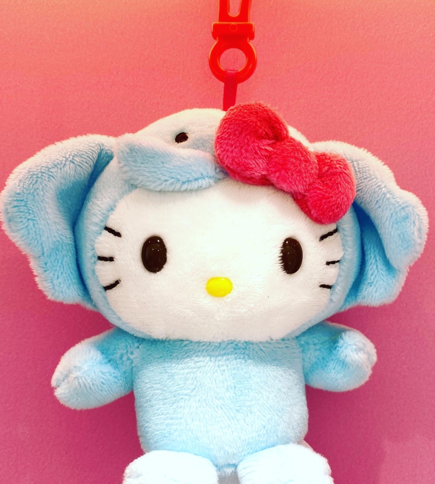 HELLO KITTY MASCOT CLIP ON ELEPHANT TROPICAL ANIMAL