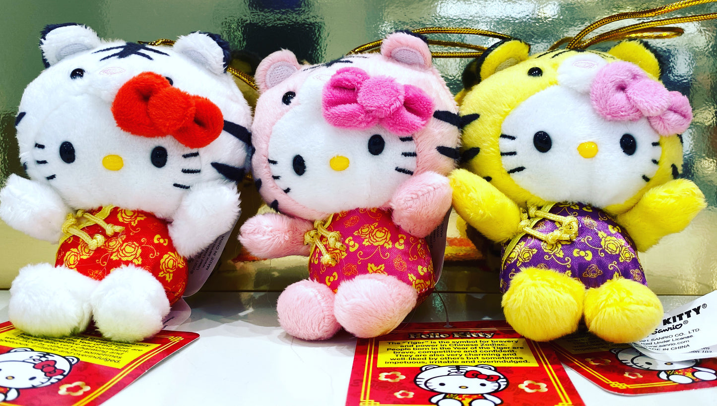 HELLO KITTY MASCOT ORNAMENT AST CHINESE NEW YEAR